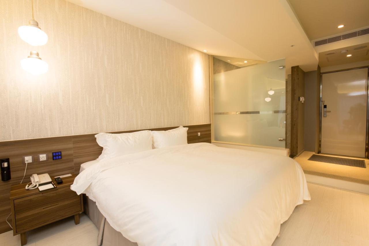 Walker Hotel. Ximen Taipei Exteriör bild